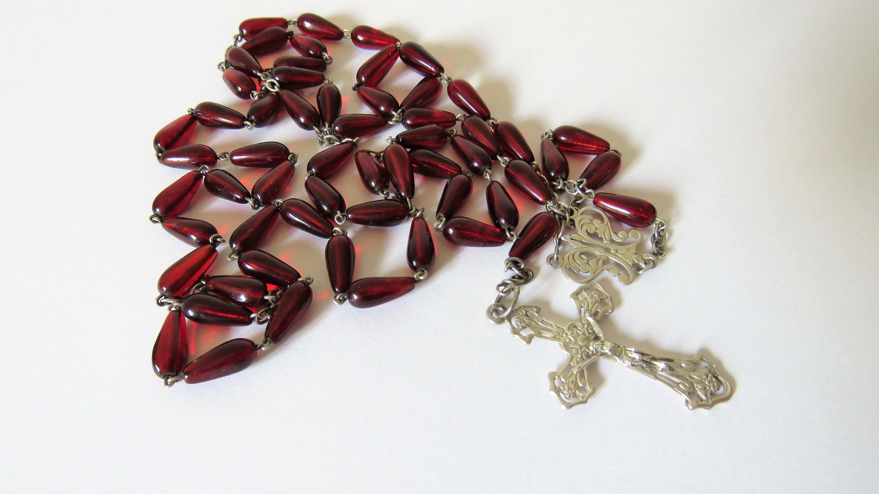 Rosaire Français Antique, Rosaire en Verre Rouge et Argent, Antique