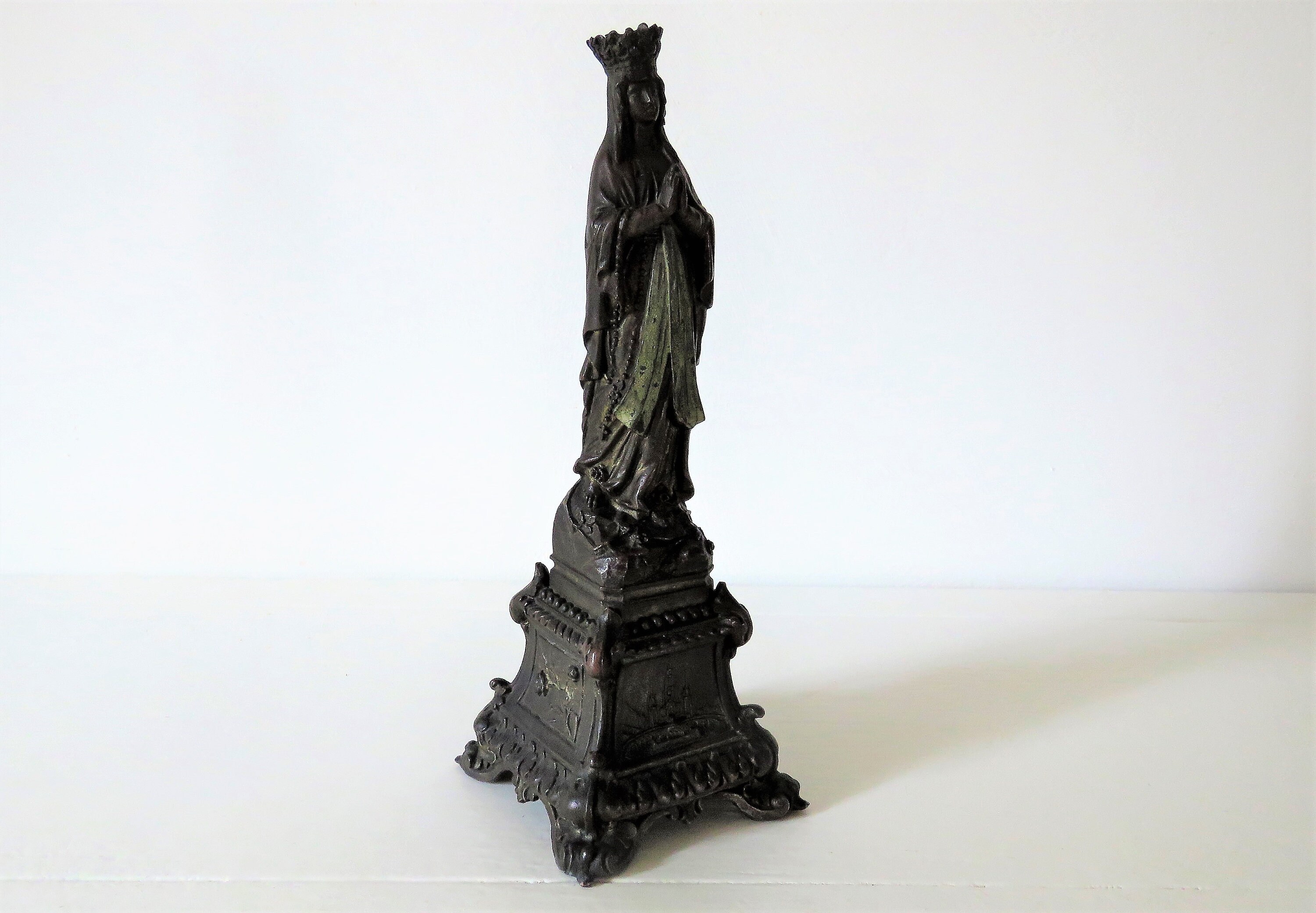 Antique Français Vierge