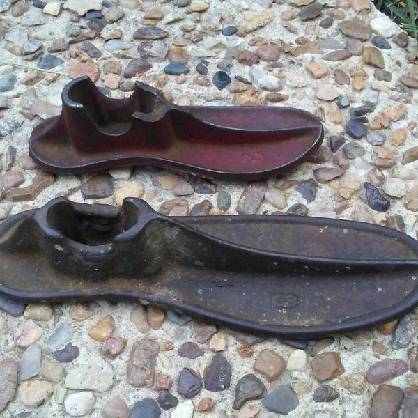 Vintage Cast Iron Shoe Forms 2 children's size metal cobbler supply rustic industrial doorstop bookend paperweight footwear store decoration