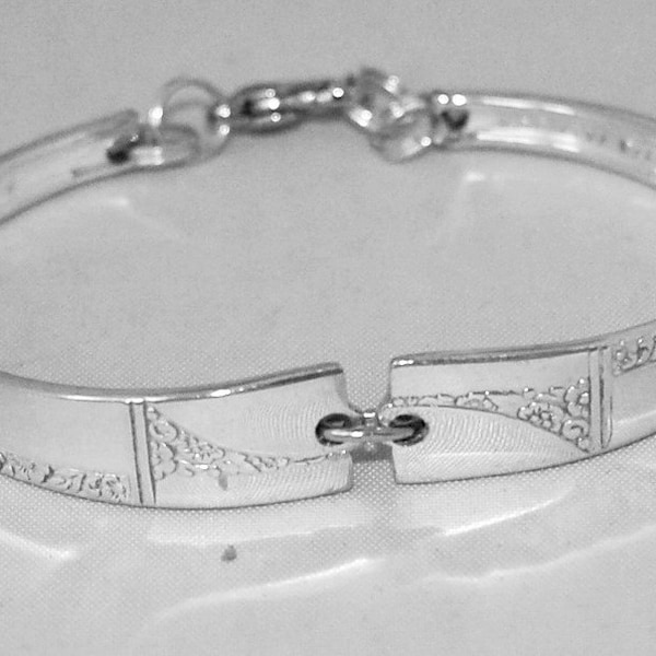 Spoon Bracelet Vintage Silverware Bracelet 1937 "Caprice" Bracelet Vintage Jewelry Recycled Spoon Handles Handmade --140