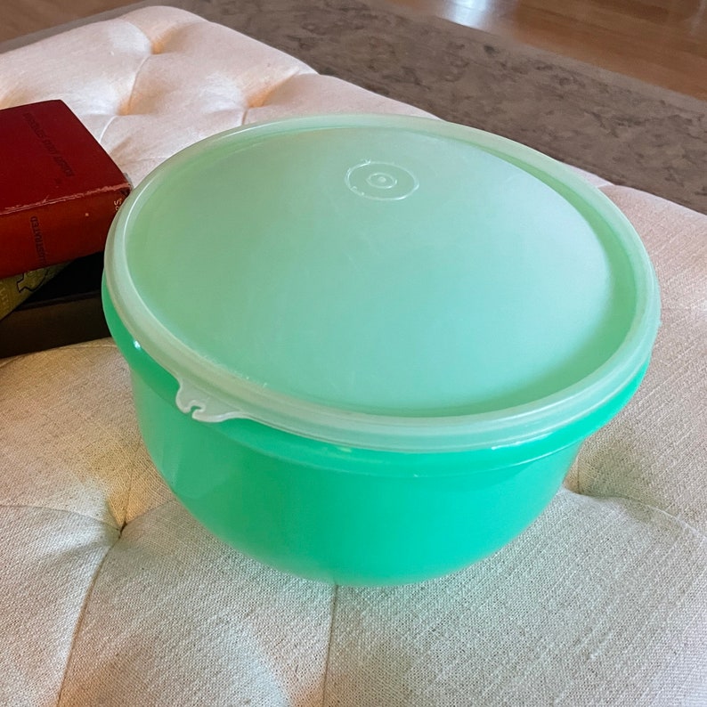 Vintage Jadeite Tupperware 1424 Crispit Bowl Container With Etsy