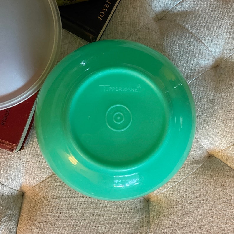 Vintage Jadeite Tupperware 1424 Crispit Bowl Container With Etsy