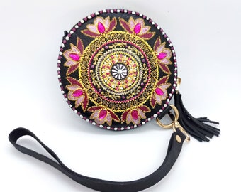 Round Mandala Leather Coin Wallet, Hand Stitched Headphones Holder, Leather Pill Pouch Leather Headphones Pouch Pill Case Round Zipper Pouch