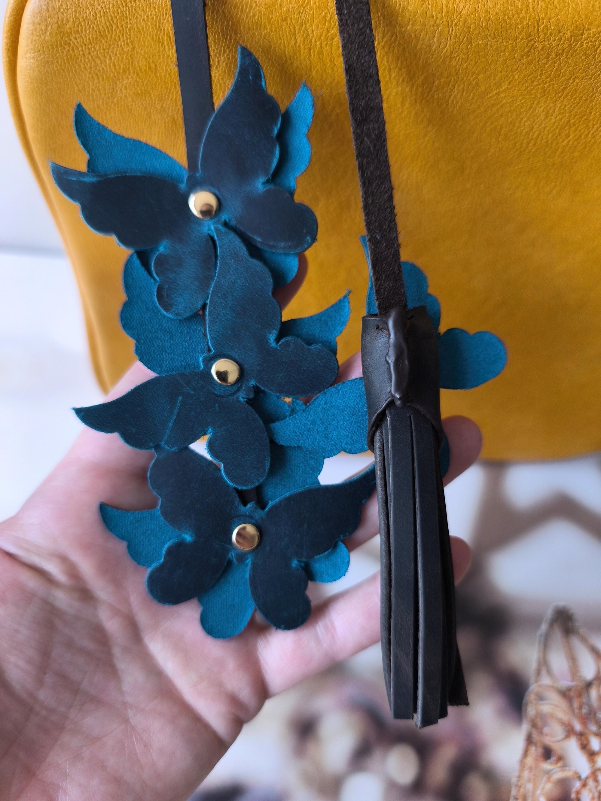 Portachiavi e Charm per Borsa a Forma di Farfalla in Pelle – Regalo Fatto a Mano – STICKY ZOO
