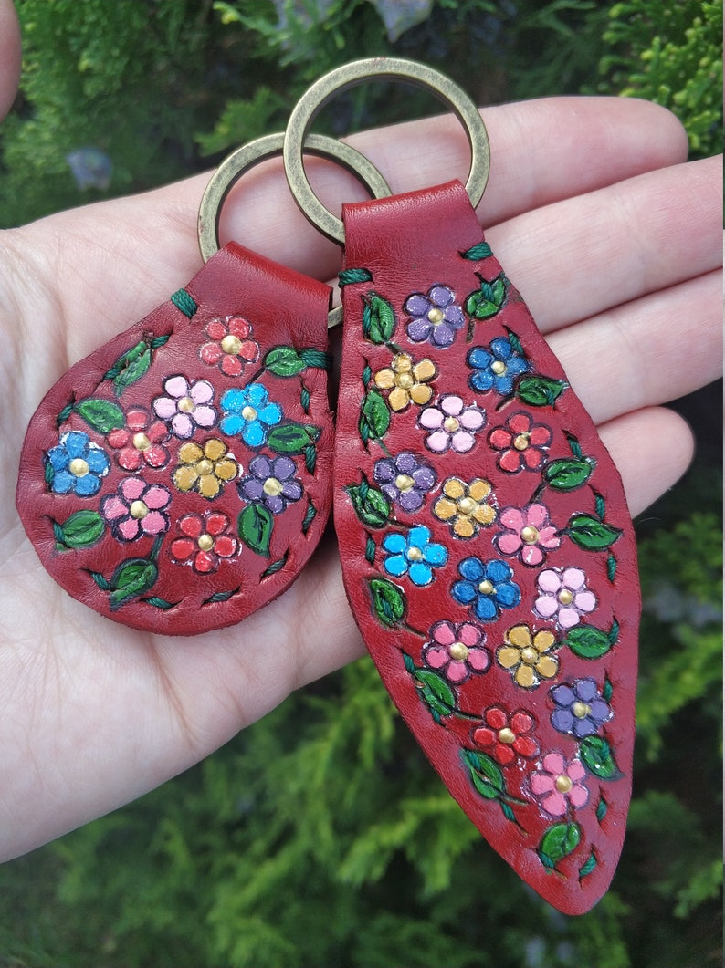 Flowers Leather Key Ring Tooled and Stamped Leather Whimsical Leather Hand Painted Leather Leather Key Fob Christmas Gift Gifts for Her Mom image 8