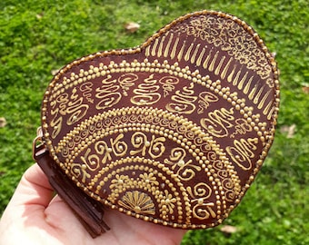 Mandala gift purse Heart-shaped leather coin wallet Leather coin purse Gold leather bag Leather gift wallet Christmas Gifts for her Gift