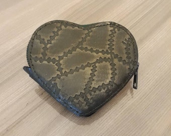Handmade Heart-Shaped Khaki Leather Coin Purse