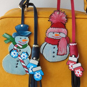Encanto del bolso de los muñecos de nieve, adorno de muñeco de nieve de cuero, encanto del bolso de vacaciones, decoración del bolso de invierno, encanto del bolso de Navidad, regalo de los muñecos de nieve de cuero para ella