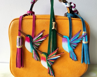 Kolibri Taschenanhänger, Leder Vogel Taschenanhänger, handgemachtes Muttertagsgeschenk, Kolibri Liebhaber Geschenk für Mama oder Schwester Geschenk für Tierliebhaber