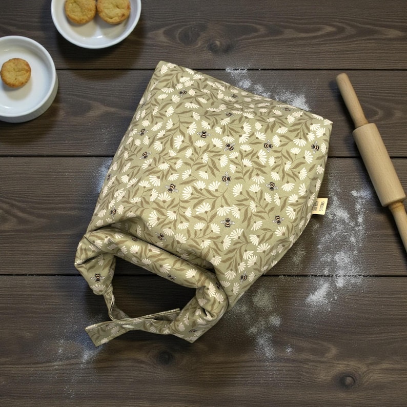 Reusable Bread Bag, sourdough bread bag, homemade bread storage bag, eco living adjustable bag for bread, pretty floral roll top bread bag image 12