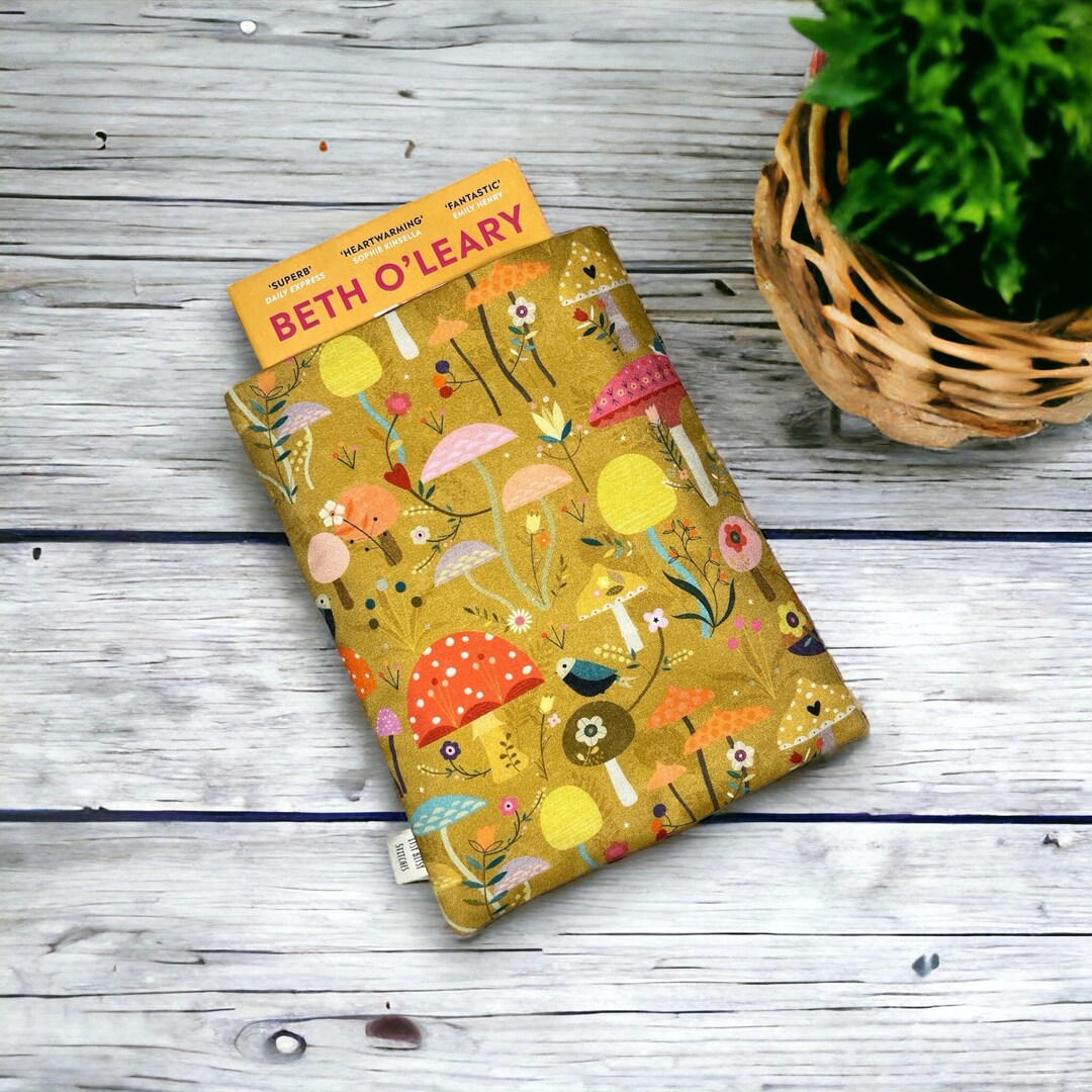 Book Sleeve With Padding, Book Lover Gift for Her, Autumnal Cotton Book