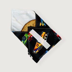 Reusable wrap for sandwiches with waterproof lining, bread bag with velcro closure, birthday gift for boys, eco friendly food storage