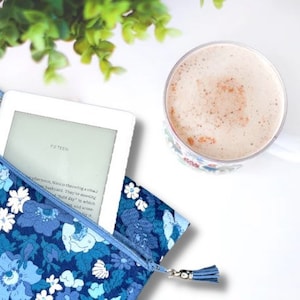 floral kindle case with zip, handmade padded pouch for kindle, eReader cover, birthday gift for book lover, blue liberty of London gift