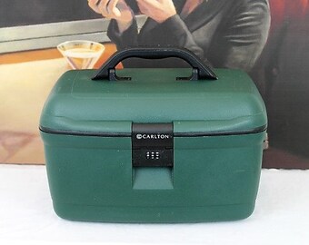 carlton vanity case