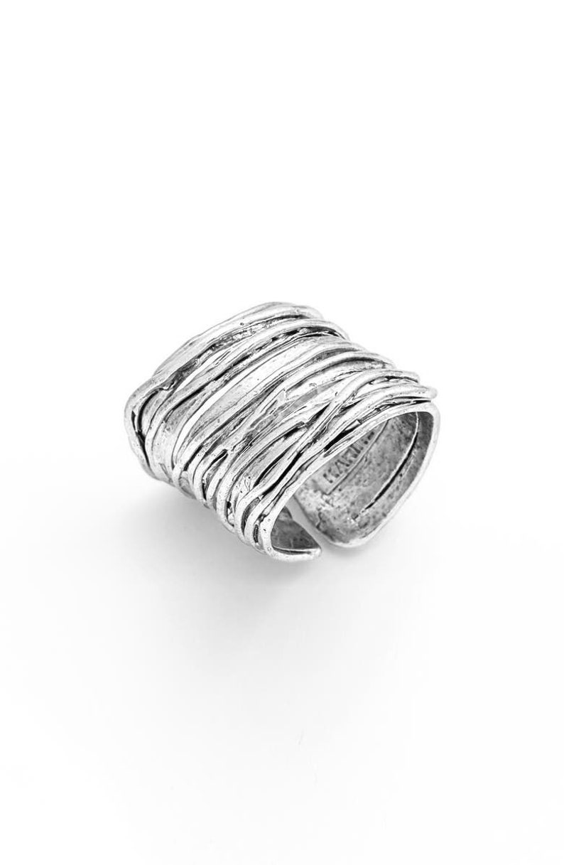 Brushed Ribbon Ring - Etsy