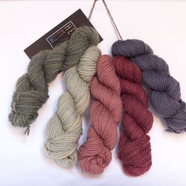 Organic wool natural plant dyed - 5 mini skeins green and purple - Schafwolle No.03