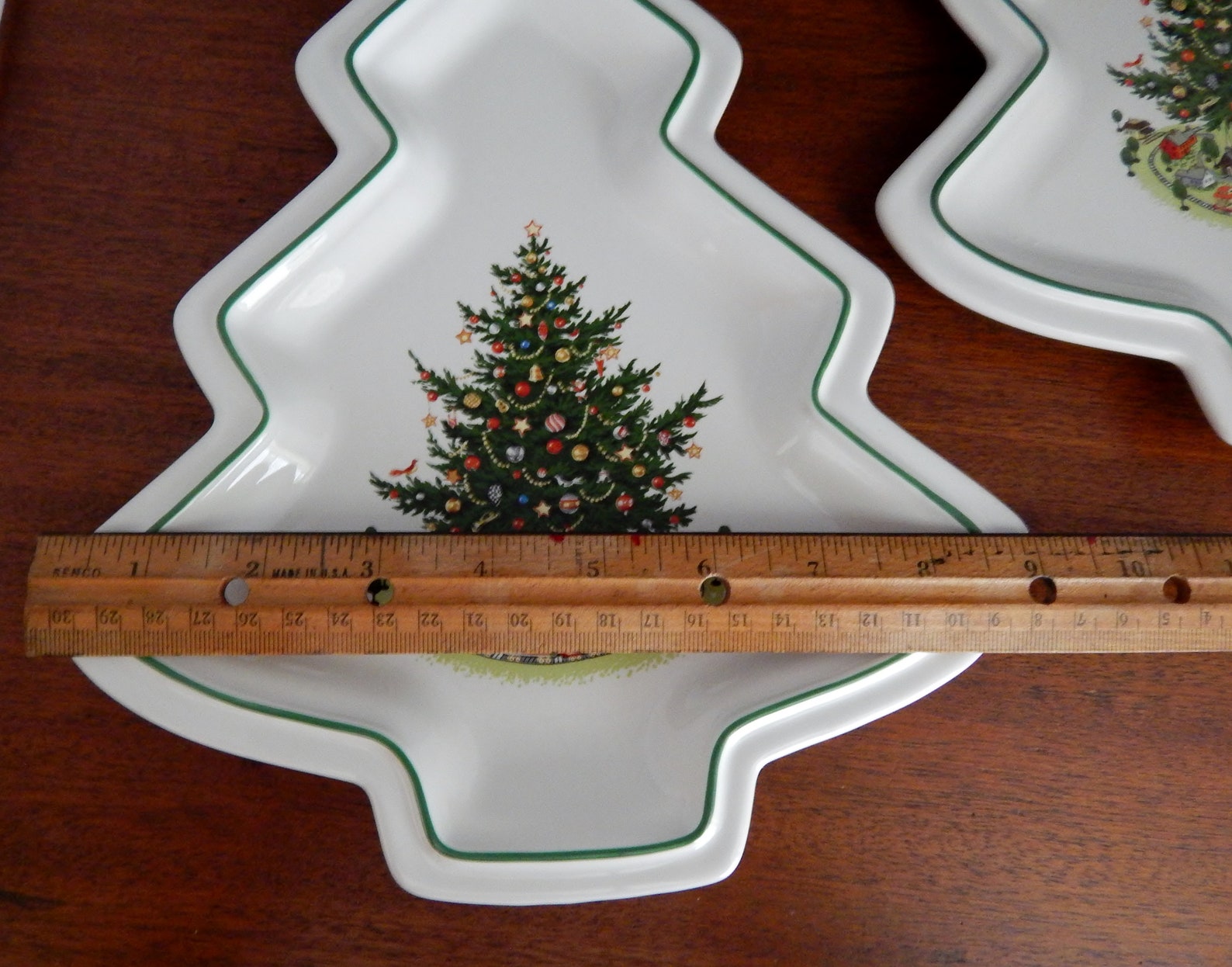 Pfaltzgraff Christmas Heritage Christmas Tree Plate White Etsy