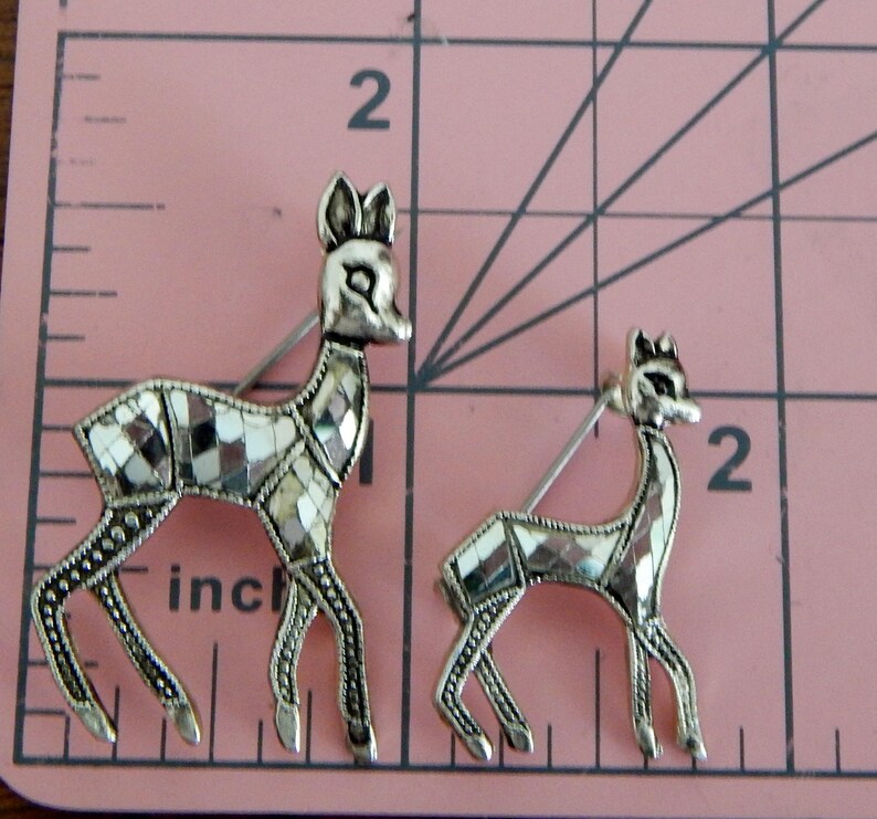 Deer Pins, Silvertone Deer Pin Set, Vintage Deer Pin Set, Mom and Baby