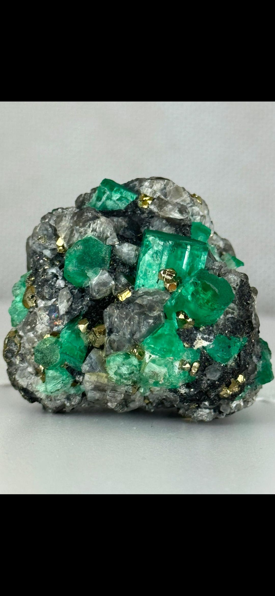 邦楽 LOVE SHOP COLOMBIA - EMERALD GROOVE 2.77_emerald_sku_423401.jpg