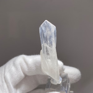 Colombian crystal - Muzo colombia emerald mines | Lemurian seed blade of light | stunning  blue mist singing crystal AAA++