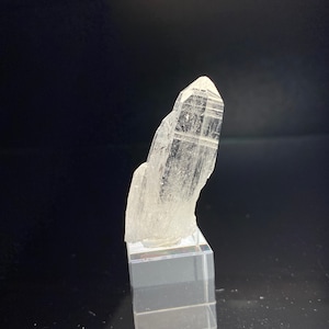 Lemurian seed blade of light | colombian crystal | Emerald crystal | Muzo Colombia  | rare crystals | NASA crystals| time travel crystal