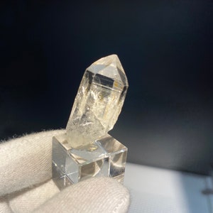 Lemurian seed | colombian crystal | Emerald crystal | Muzo Colombia  | rare crystals | NASA crystals| blade of light
