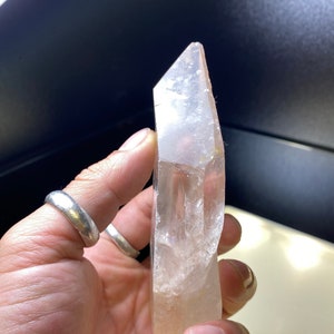 Cristallo di seme lemuriano autonomo dal Brasile