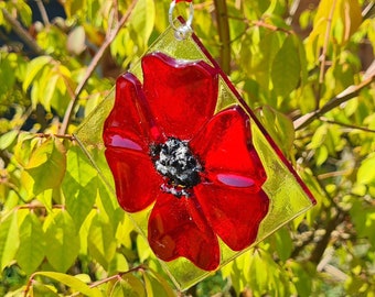 Ashes Keepsake Poppy Suncatcher, Handmade Fused Glass, Memorial Ornament, Cremation Art