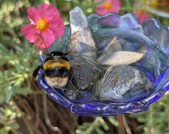 Bee feeders Garden Water Stations, Flower Shape Rain Catchers, Copper Stake Fused Glass, Rain Cup