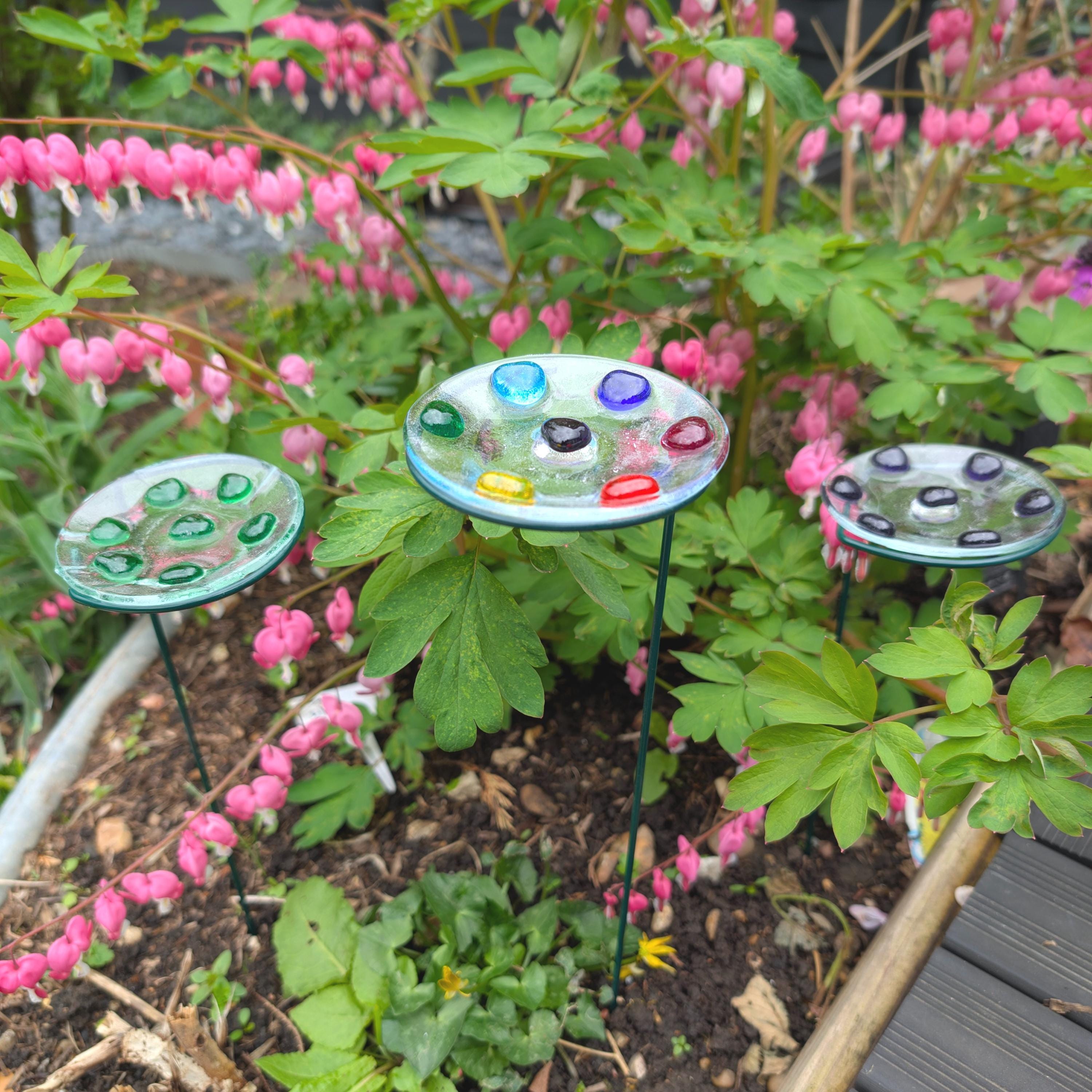 Bee bowl feeder cups for Garden, Butterfly Water Stations, Fused Glass Rain Catchers, Small Garden Metal Stake