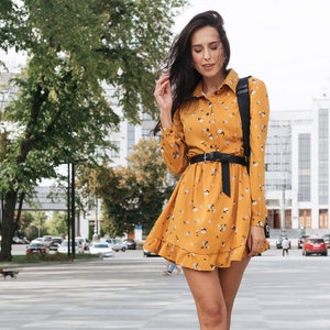 Floral dress in green with long sleeve, Midi dress of cotton & viscose, Shirtwaist dress for women, Autumn button front dress