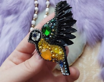 Spilla con perline a forma di uccello, spilla con cinciallegra, regalo per gli amanti degli uccelli, gioielli con uccelli, spilla con perline ricamate a mano, regalo unico per donna, regalo speciale per la mamma