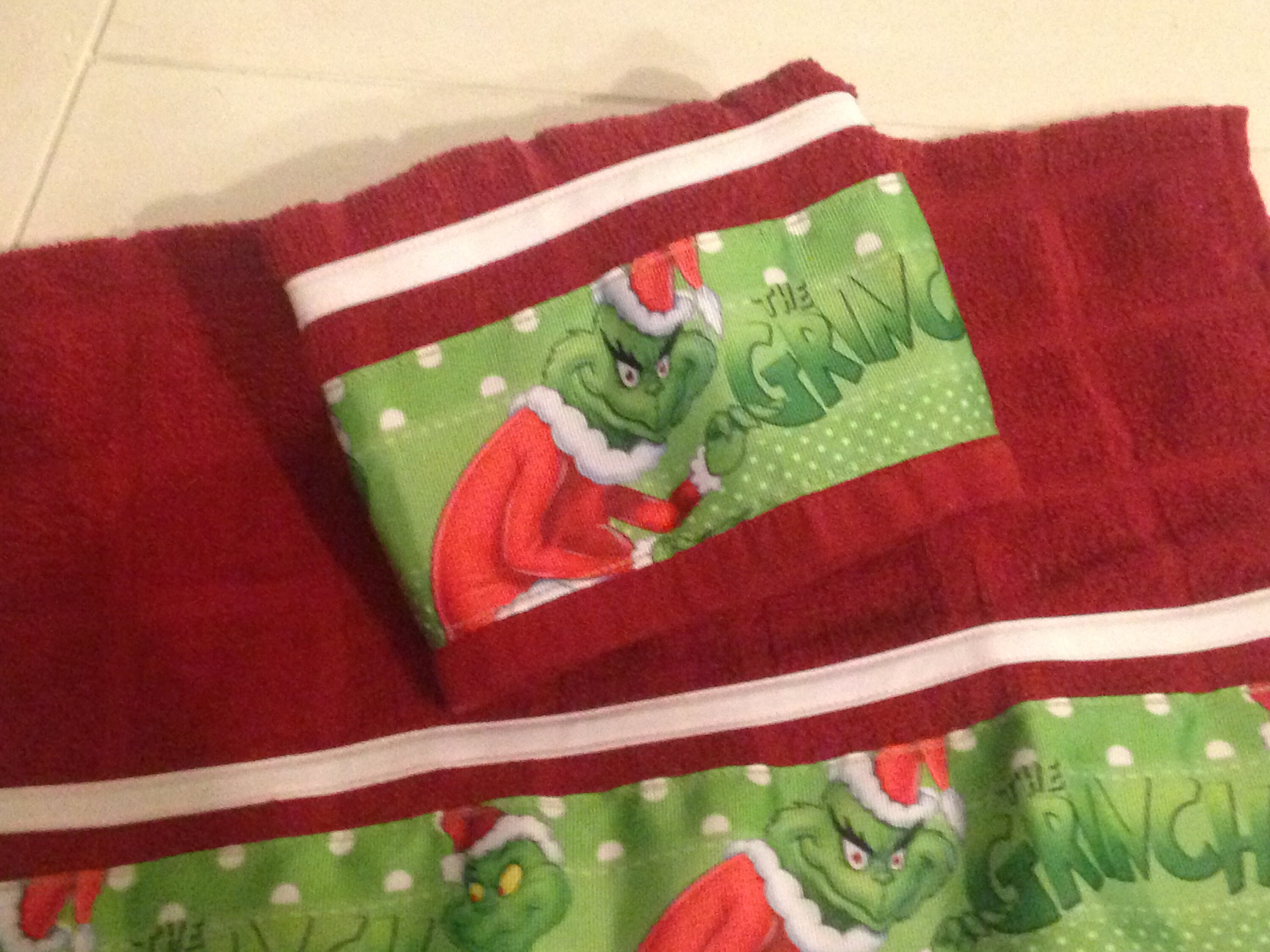 CHRISTMAS HAND TOWEL Grinch Hand Towel Bathroom Hand Towel Etsy UK