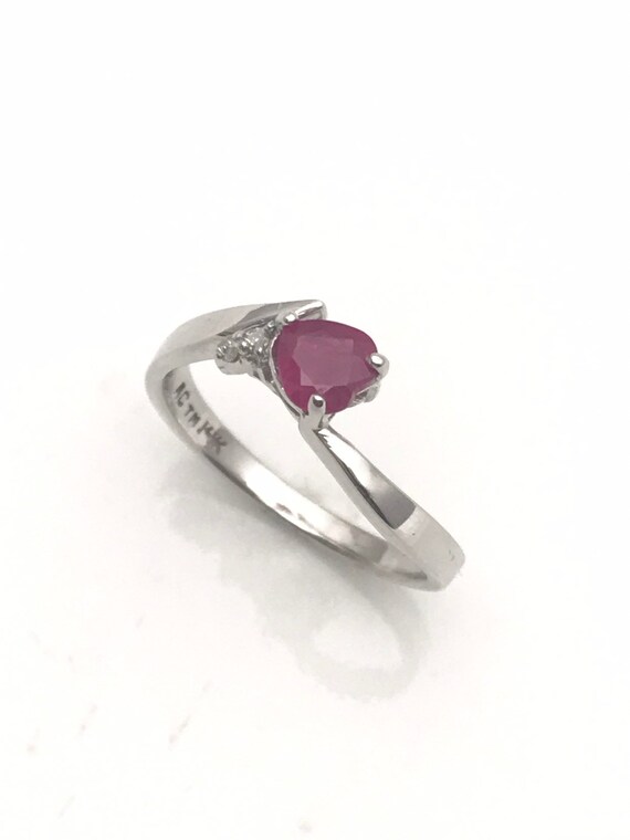 Dainty Ruby Engagement Ring, Natural Ruby Heart P… - image 8