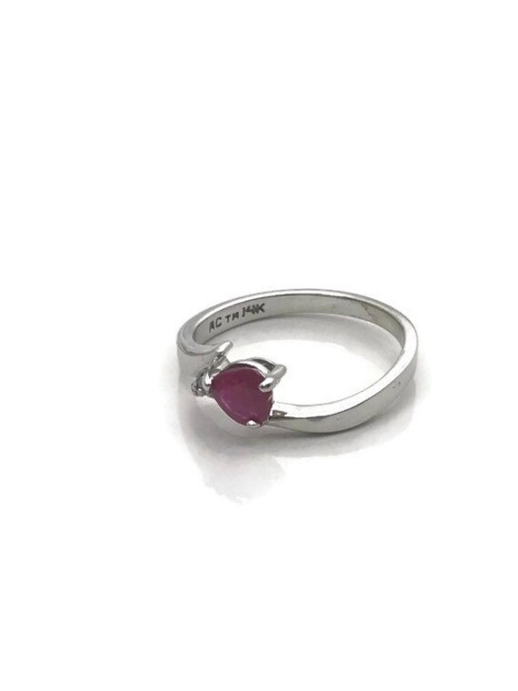 Dainty Ruby Engagement Ring, Natural Ruby Heart P… - image 9