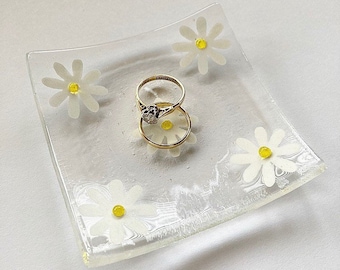 Handmade Square Jewellery Ring Dish, Hand Painted Daisy Flower Pattern, Small square dish