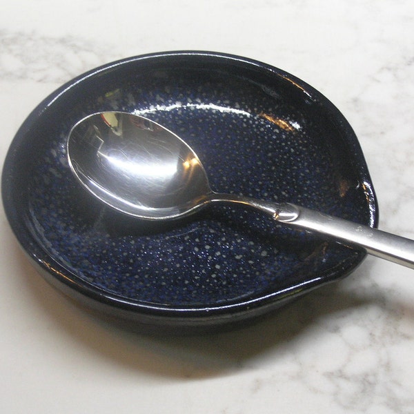 Spoon rest - ladle rest - kitchen pottery - stoneware spoon rest - Australian pottery