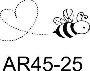 AR45-25 Bee art with heart