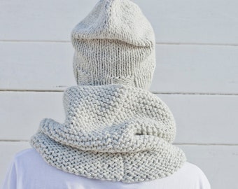 Hand Knit Chunky Wool Hat and Snood Set: Light Grey, Unisex