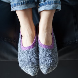 Knitted Womens Pure Wool Grey and Lilac Boucle Slipper Socks