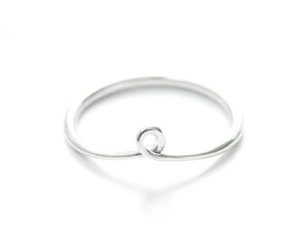 Sterling Silver Loop Ring, Silver Stacking Ring, 925 Sterling Silver Ring, Timeless Silver Circle Ring