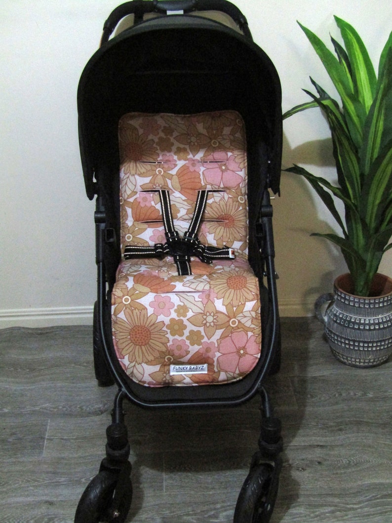 Pram liner set,universal-Retro pastel blooms-Funky babyz,Australian made Liner only