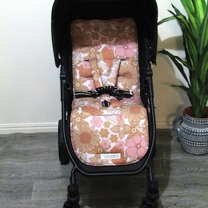 Pram liner set,universal-Retro pastel blooms-Funky babyz,Australian made Liner,belt covers