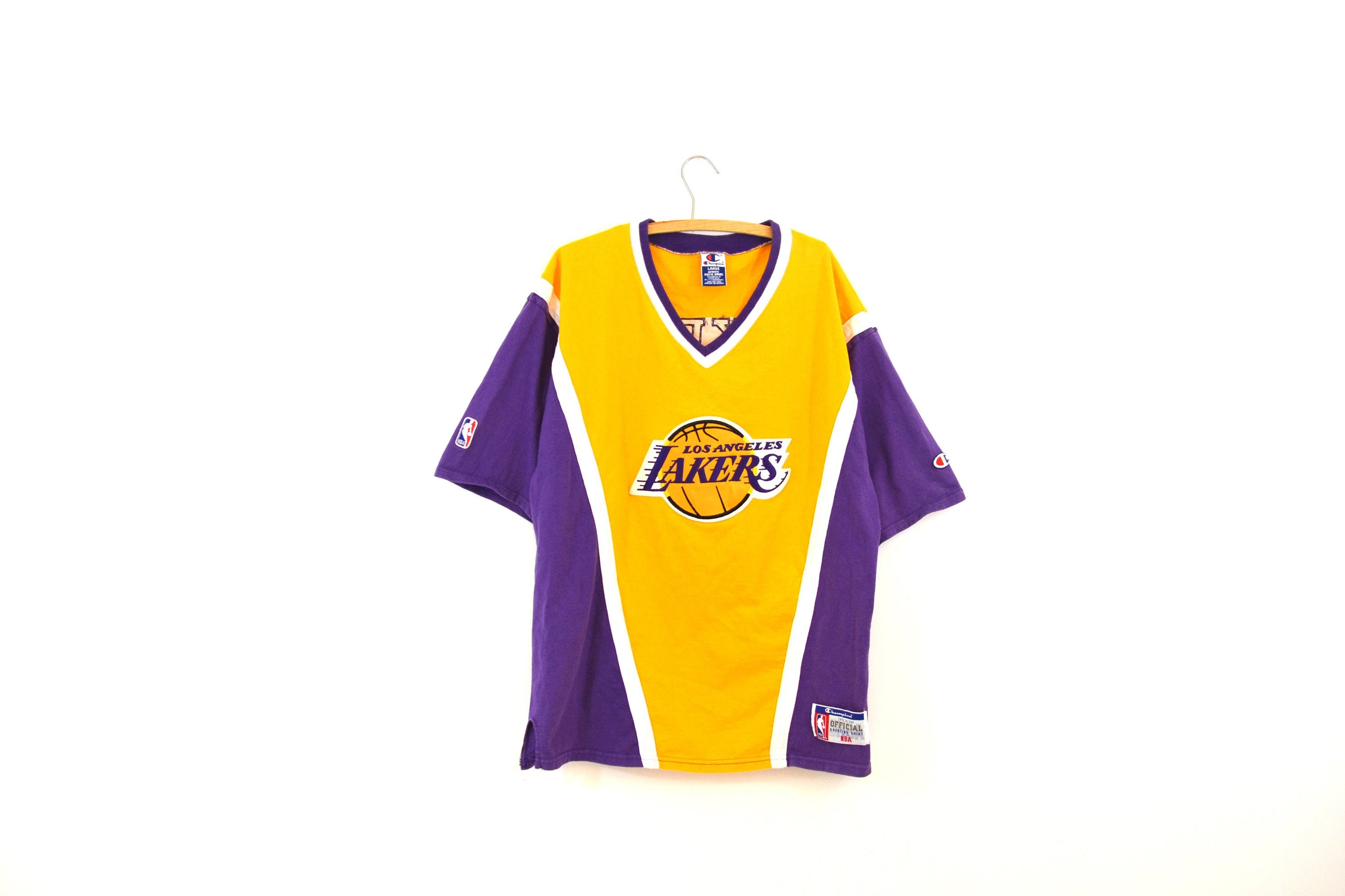 lakers shoot around shirt