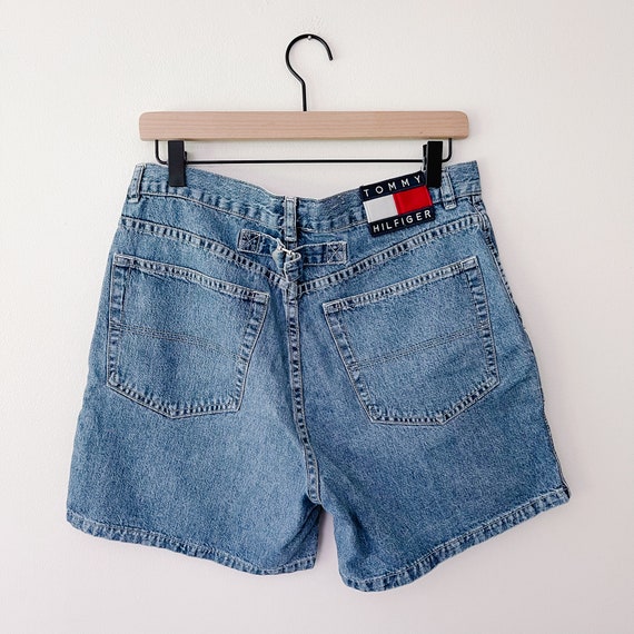 90s Vintage Tommy Hilfiger High Waisted Shorts