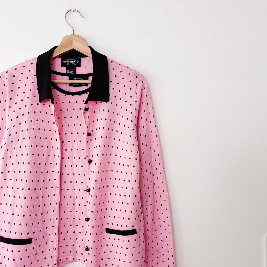 Vintage 90’s pink crochet wrap cardigan