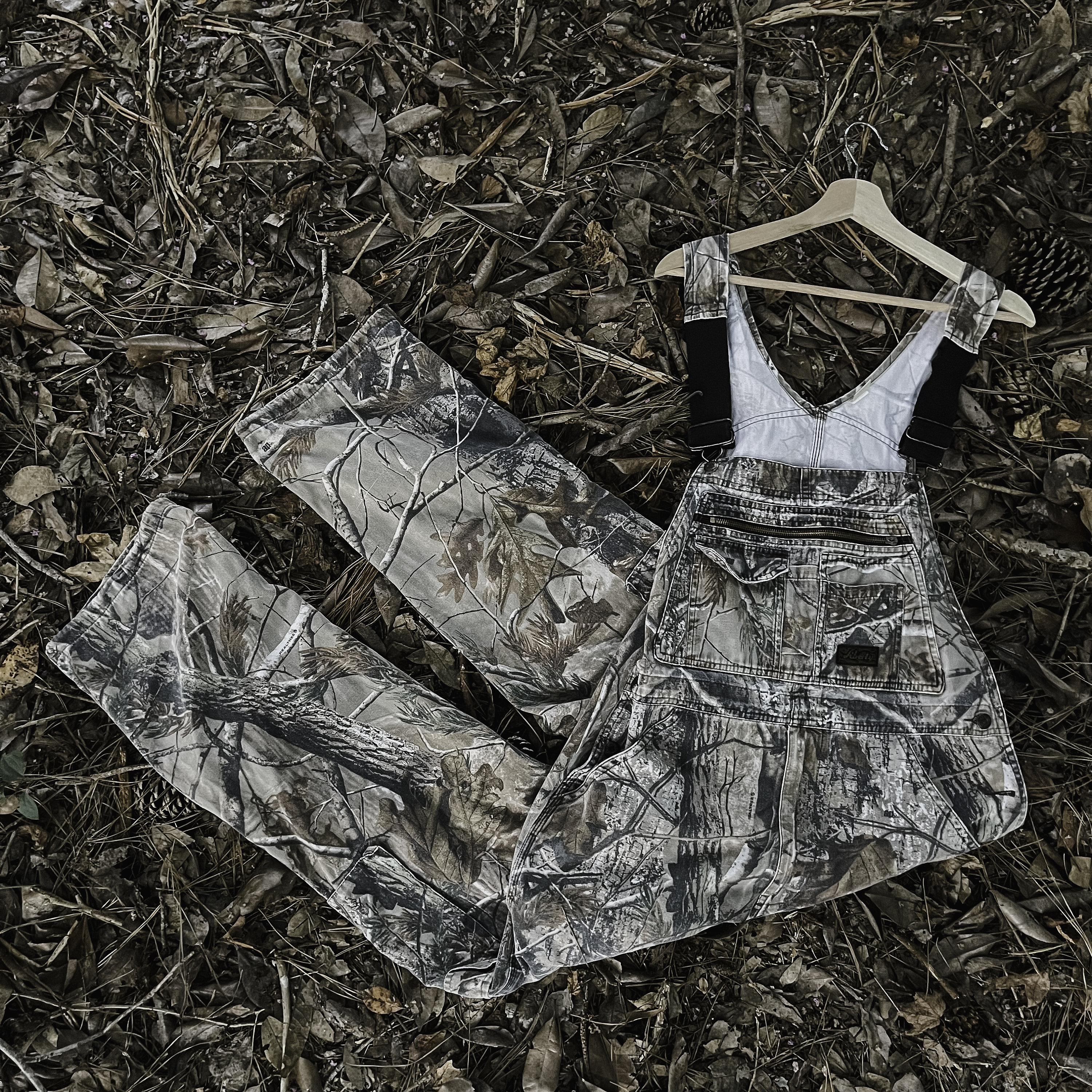 Liberty camouflage cheap bib overalls
