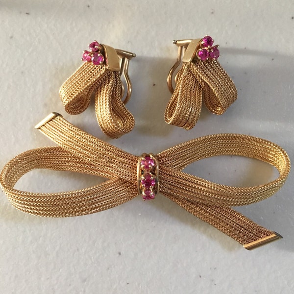 Vintage Designer Cellino 14K Yellow Gold and Pink Sapphire Bow Brooch w/Matching 14K Clip-On Earrings *No shipping In-Person pickup only*