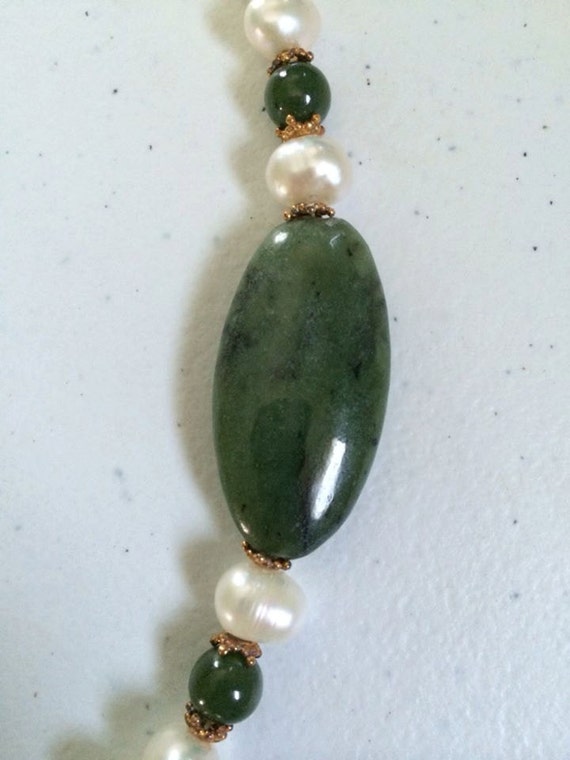 Imperial Nephrite Jade and Pearl Necklace Smithso… - image 3