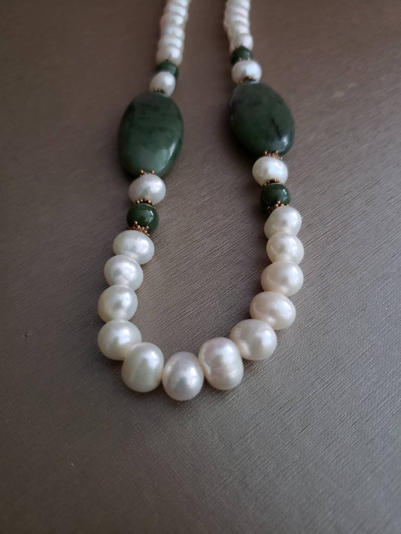 Imperial Nephrite Jade and Pearl Necklace Smithso… - image 7